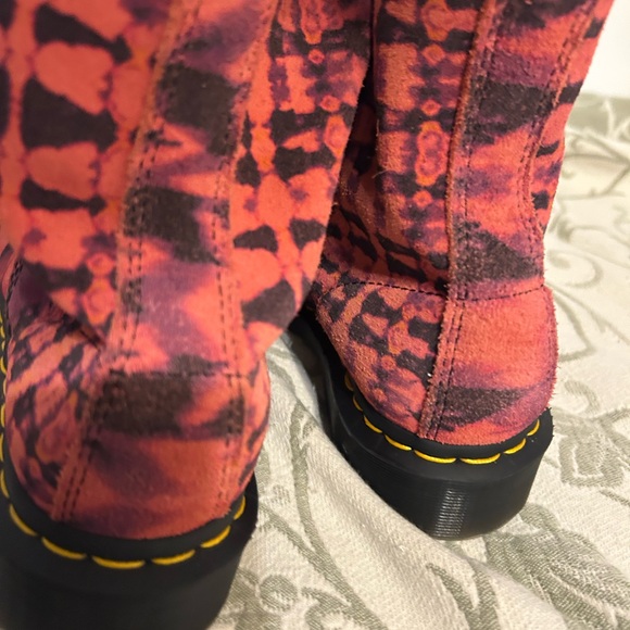 Vibrant Patterned Lace-Up Boots - Picture 2 of 8